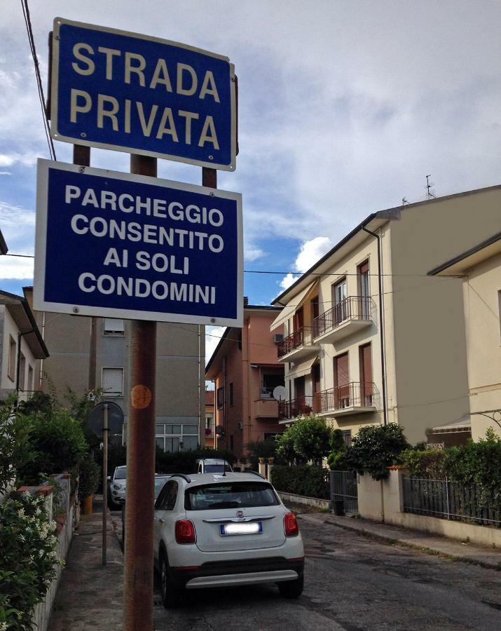 Apt Luminoso, Spazioso Con Aria Condiz E Bici В'яреджо Екстер'єр фото